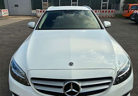 Mercedes-Benz C 300 e T 9G-TRONIC