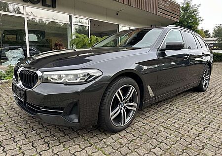 BMW 520 d Touring*Aut*NAVI*LED*DISPLAY KEY*EU6dT*