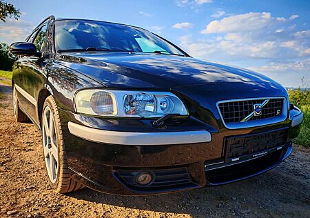 Volvo V70 V70R AWD 159tkm ZR+WP+KPL+SR+HU/AU neu mit Video