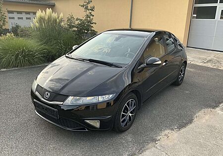 Honda Civic Fließheck 5-Türer 1.4 i-VTEC Sport