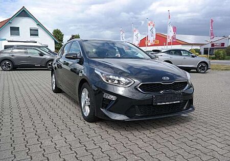 Kia Cee'd Ceed / Ceed 1.4 TGDI Vision