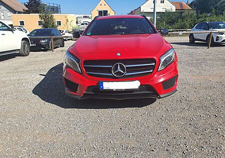 Mercedes-Benz GLA 220 CDI 4Matic 7G-DCTAMG Line