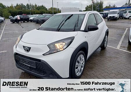 Toyota Aygo (X) gebraucht kaufen Toyota Aygo (X) Play 1.0 Mehrzonenklima Allwetter Musikstreaming D