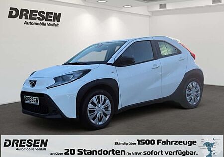 Toyota Aygo (X) Play 1.0 Mehrzonenklima Allwetter Musikstreaming D