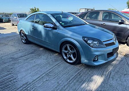 Opel Astra H Twin Top Edition