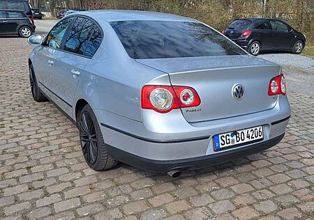 VW Passat Volkswagen Trendline