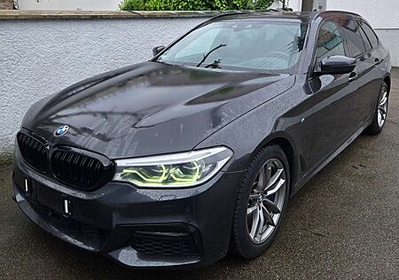 BMW 540d 540 xDrive Touring Aut. Sport Line