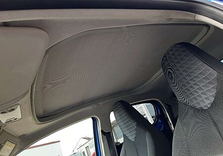 Peugeot 108 Style TOP Schiebedach DAB Klima Rückfahrkamera