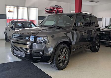 Land Rover Defender 110 D300 X BLACK AHK MATRIX 130.000 UVP
