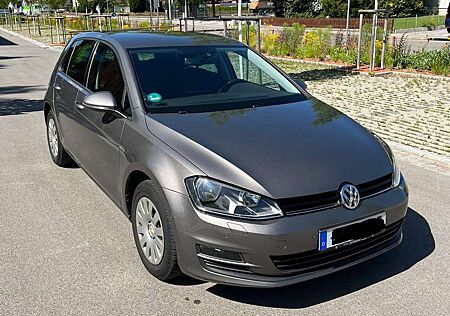 VW Golf Volkswagen 1.6 TDI BlueMotion Technology Comfortline