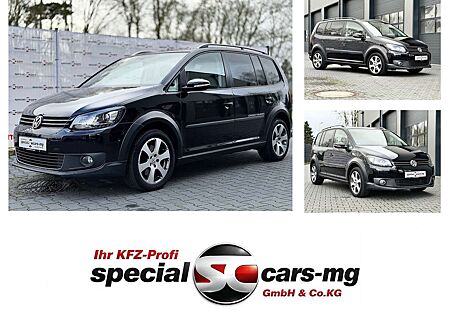 Volkswagen Touran Cross / 2,0 TDI / 170 PS / PANO / 7 Sitze