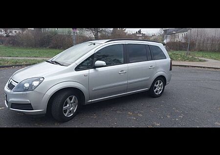 Opel Zafira 1.8 Edition Benzin/LPG 140 PS BJ 12/2005