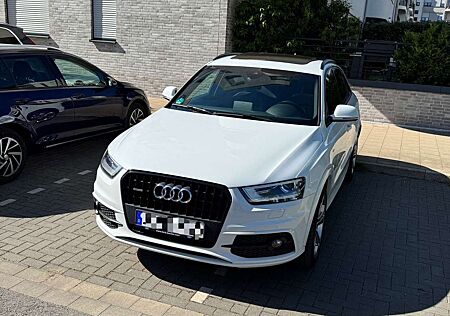 Audi Q3 2.0 TDI quattro S tronic Panorama Keyless Go!!