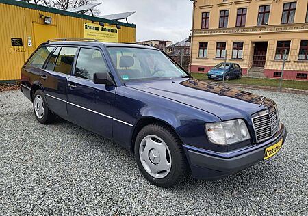 Mercedes-Benz E 200 T Modell