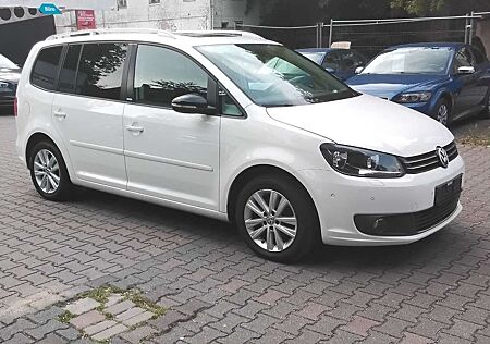 VW Touran Volkswagen Style Neue Tüv