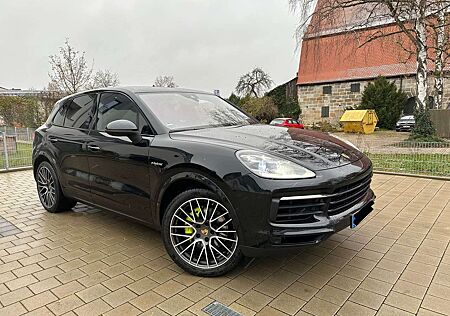 Porsche Cayenne E-Hybrid /PANORAMA/SOFTCLOSE/LED/21/