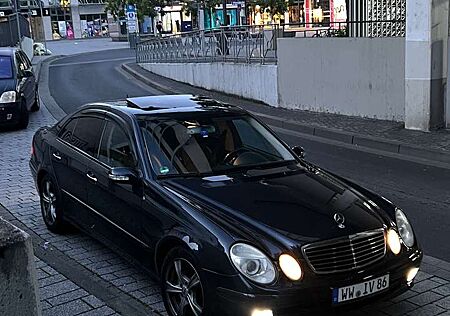 Mercedes-Benz E 320 Avantgarde