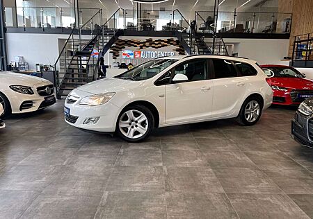 Opel Astra J Sports Tourer Design Edition *PDC*Klima*