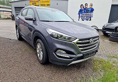 Hyundai Tucson Style 4WD-NAVI-AUTOMATIK-LED-LEDER-KAMERA