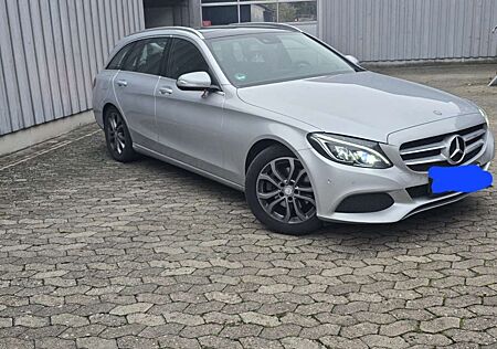 Mercedes-Benz C 220 T CDI DPF (BlueEFFICIENCY) 7G-TRONIC Avantgarde