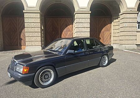 Mercedes-Benz 190 E 1.8