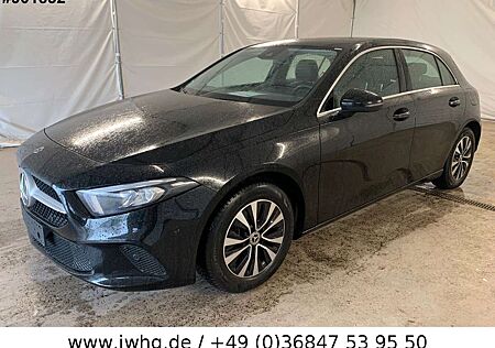 Mercedes-Benz A 180 Progressive LED Nav+Leder Widescr Kam. 16"