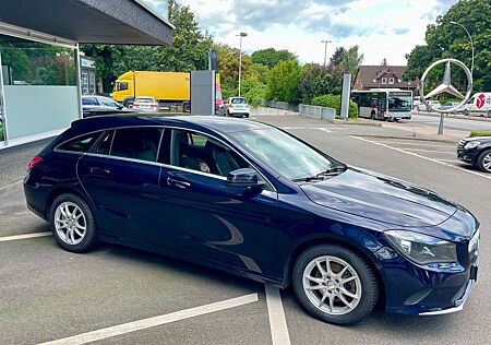 Mercedes-Benz CLA 180 CLA Shooting Brake 180 d