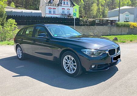 BMW 318 Touring Advantage Panaroma/Navi/LED/PDC/ANK