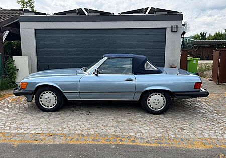 Mercedes-Benz SL 560 original Zustand in Note2 mit Service neu