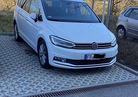 VW Touran Volkswagen Highline BMT/Start-Stopp
