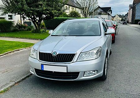 Skoda Octavia II Combi Diesel Combi 1.6 TDI DPF GreenLin