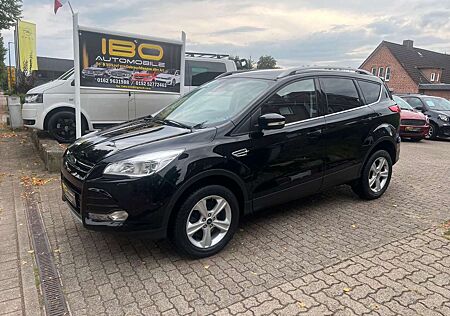 Ford Kuga Titanium +Sitzh+Navi+RK+AHK