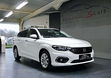 Fiat Tipo Lounge*Navi*R.Kamera*AHK*AppleCar*