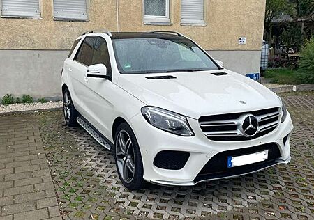 Mercedes-Benz GLE 350 d 4Matic (166.024)