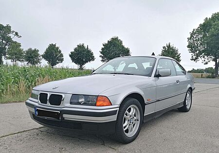 BMW 316i 316 E36 Coupé