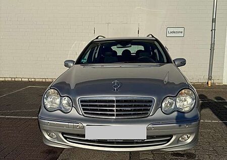 Mercedes-Benz C 180 T Kompressor (203.246)