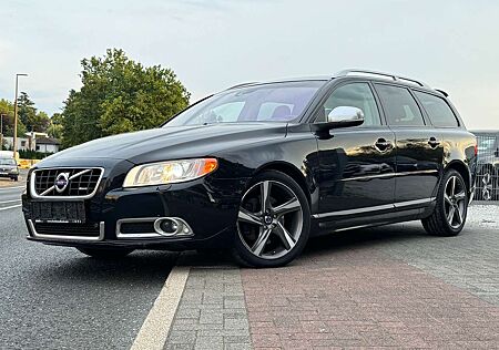 Volvo V70 Edition R-Design Zahnriemen erneuert Leder Xenon
