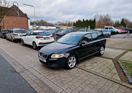 Volvo V50 Kombi D2 Business Edition*2.Hand*PDC*Temp*BC