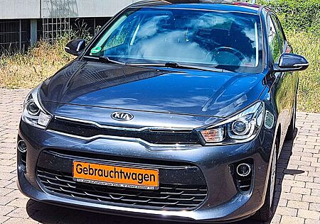 Kia Rio 22017er Dream Team 1.0 Benziner EURO 66