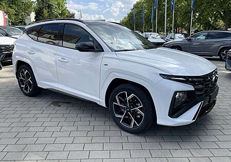 Hyundai Tucson N-Line 1,6 T-Gdi Pano/4WD/Schiebedach/LED /NAVI/ R