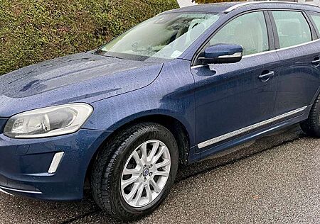 Volvo XC 60 XC60 XC60 D5 Summum AWD Standheizung VollausstattungAHK