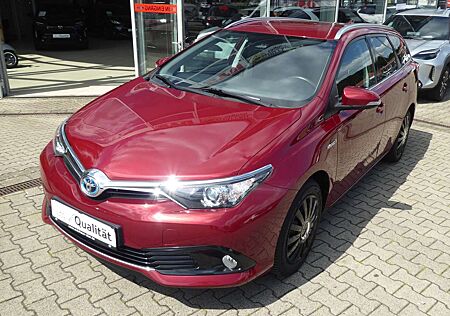 Toyota Auris TS 1.8H Comfort