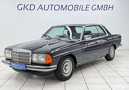 Mercedes-Benz 230 CE Coupé W123*H-Zulassung*Schiebedach*Leder