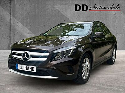 Mercedes-Benz GLA 250 *1. Hand*26.000km*PDC