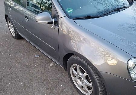 VW Golf Volkswagen 2.0 TDI DPF GT