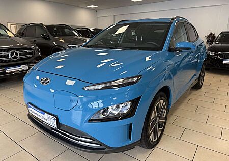 Hyundai Kona Trend*LED*ACC*CarPlay*Cam*WinterP.*SHZ*PDC*