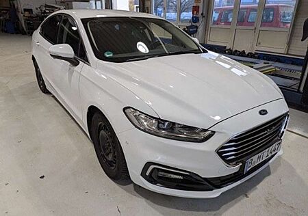 Ford Mondeo 2.0 Lim. Titanium LED NAVI ACC BLIS AHK
