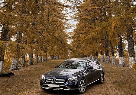 Mercedes-Benz E 220 1. Hand all-terrain pano wide BURM MULTIB