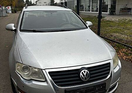 VW Passat Volkswagen Trendline