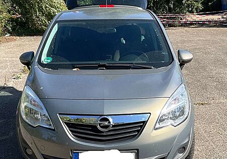 Opel Meriva 1.4 Color Edition